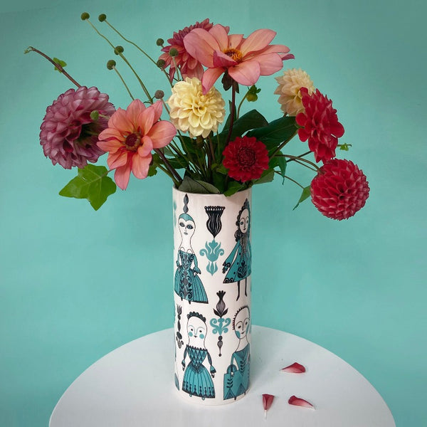Doll Vase (large)