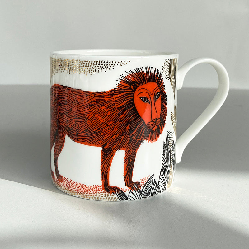 Mug with print of a lion
