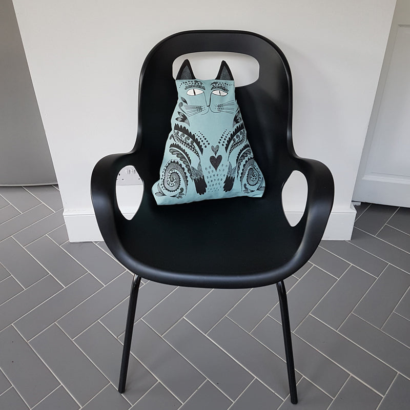Cat top shaped chair